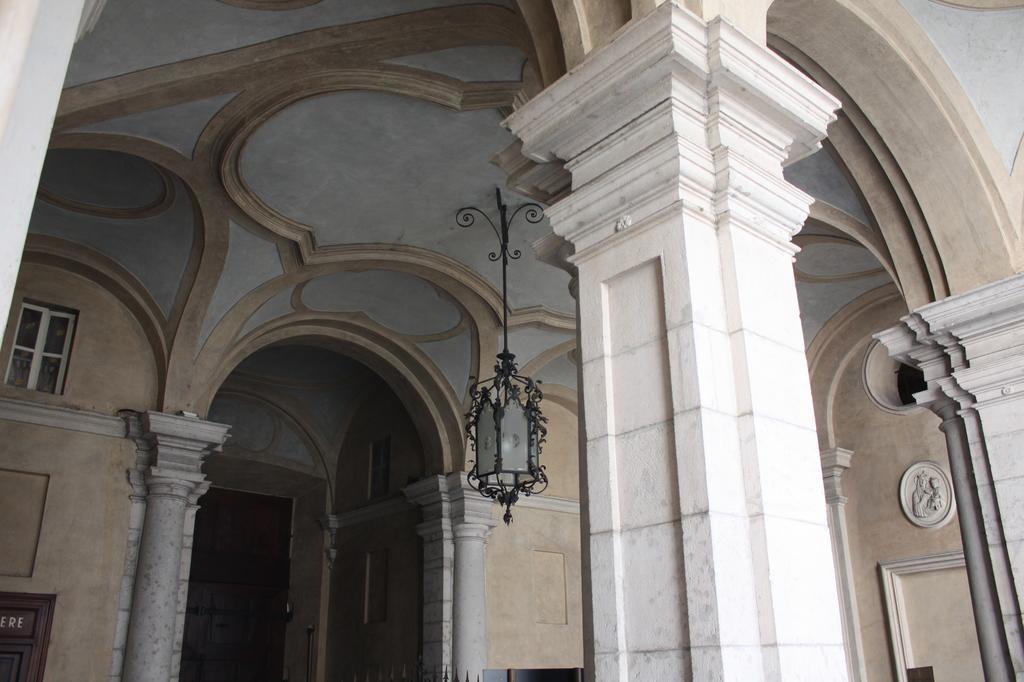 לינה וארוחת בוקר טורינו Piazzetta Consolata מראה חיצוני תמונה